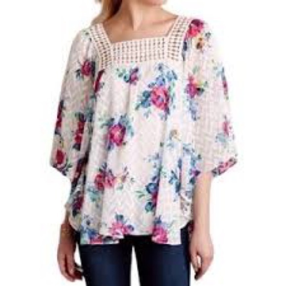 Tops - Anthropologie Meadow Rue Batwing Sleeve Boho Top